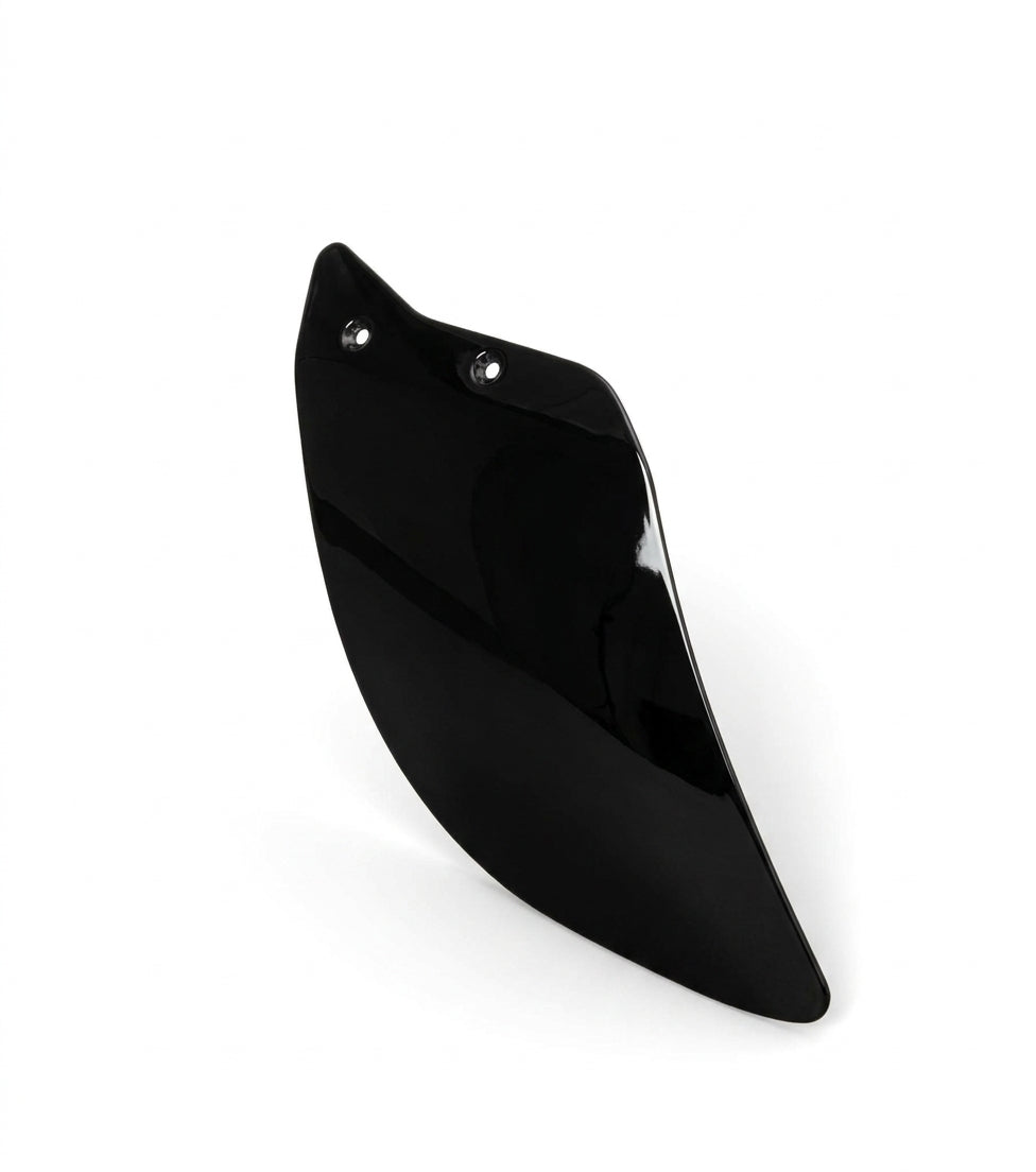 Yamaha R9 front wheel deflector detail
